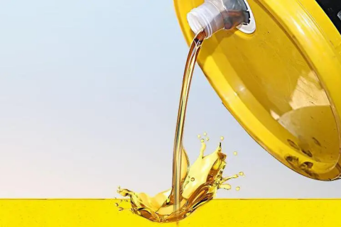 滤油机液压油多久换一次？？？